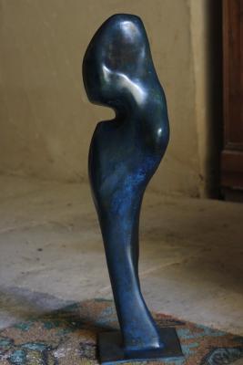 Visage corps de côté - Bronze patiné Bleu - H 40cm.JPG