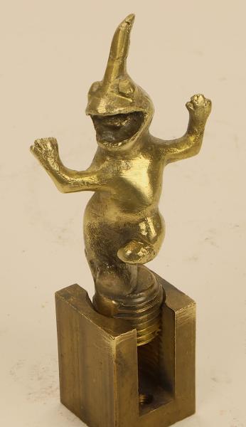 Tiodiplo arranguant la foule - Bronze + pièce récupérée - H 10cm.JPG